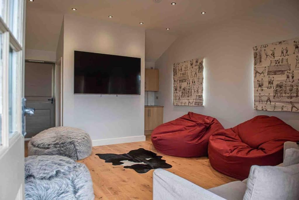 Coed Farm-Hot Tub-Sleeps 12-Near Brecon Villa Kültér fotó